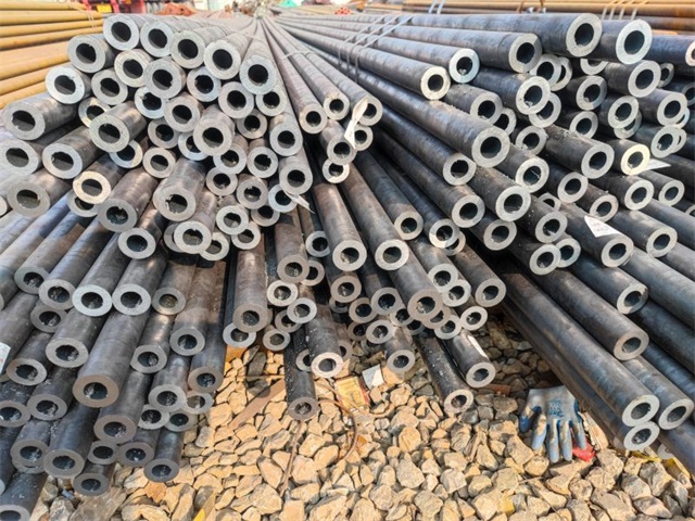 普格42CrMo小口径无缝钢管